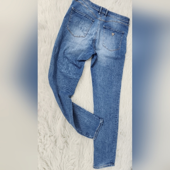 Jean Guess for women - Picture 2 of 6